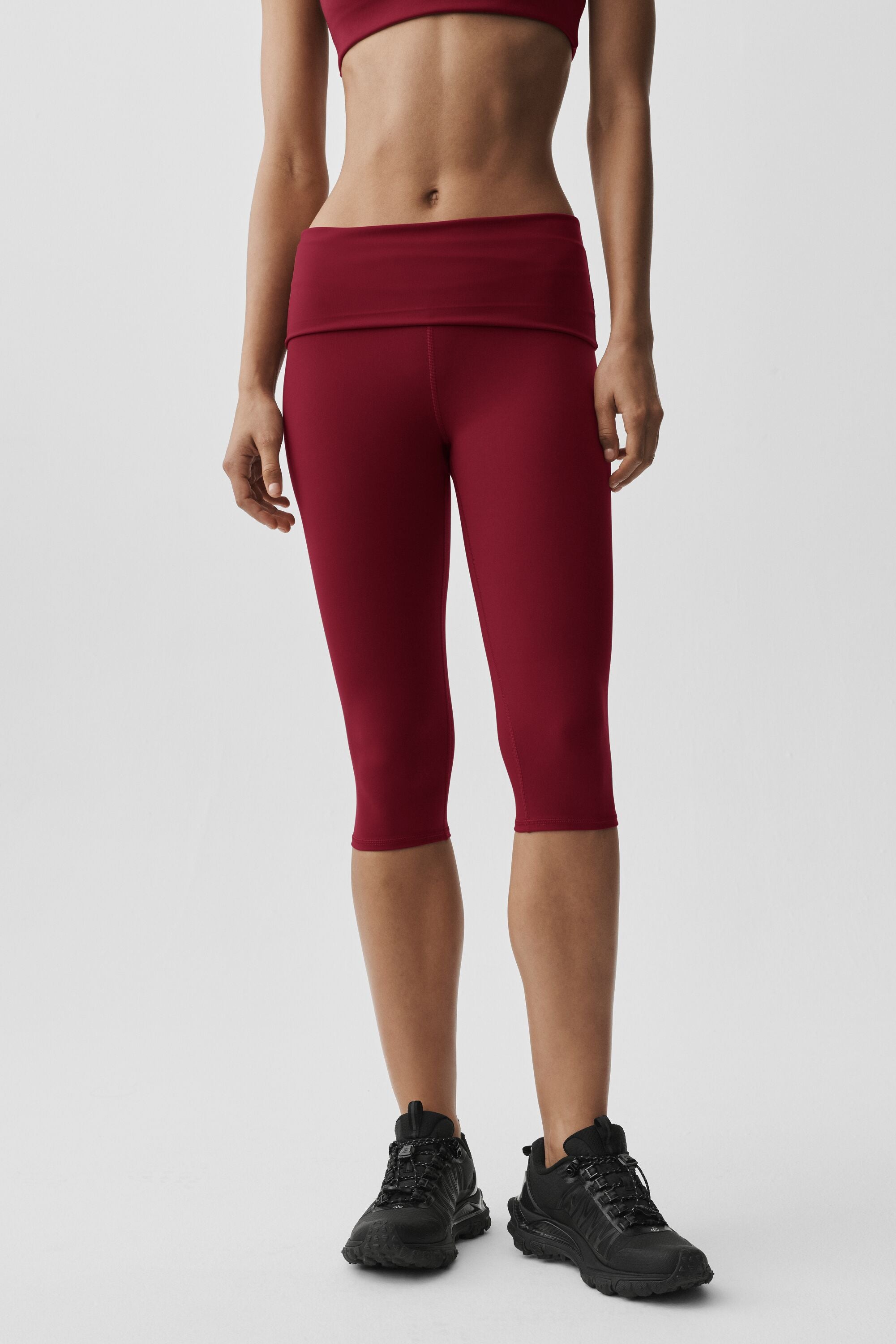 Women's Softsculpt Low-Rise Foldover Yoga Capri Leggings - Sculpting 3/4 Length Tight in Summer Romance Red